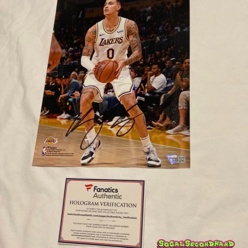 Kyle Kuzma Signed 8x10 Lakers Photo AUTO Autographed Fanatics COA  Picture